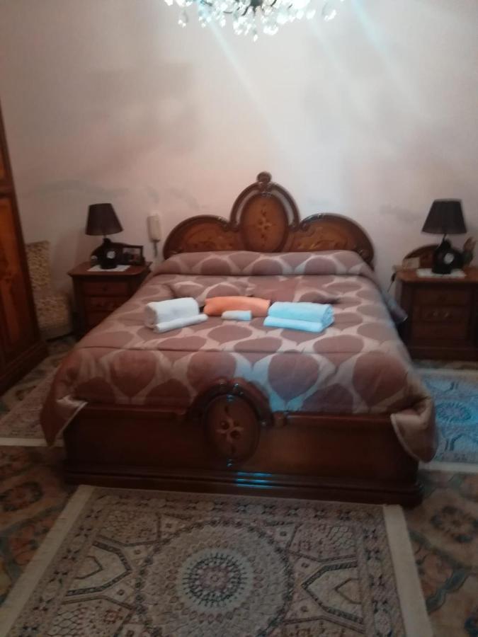 Rent Room Joe Via Dante 77 Solarino 外观 照片